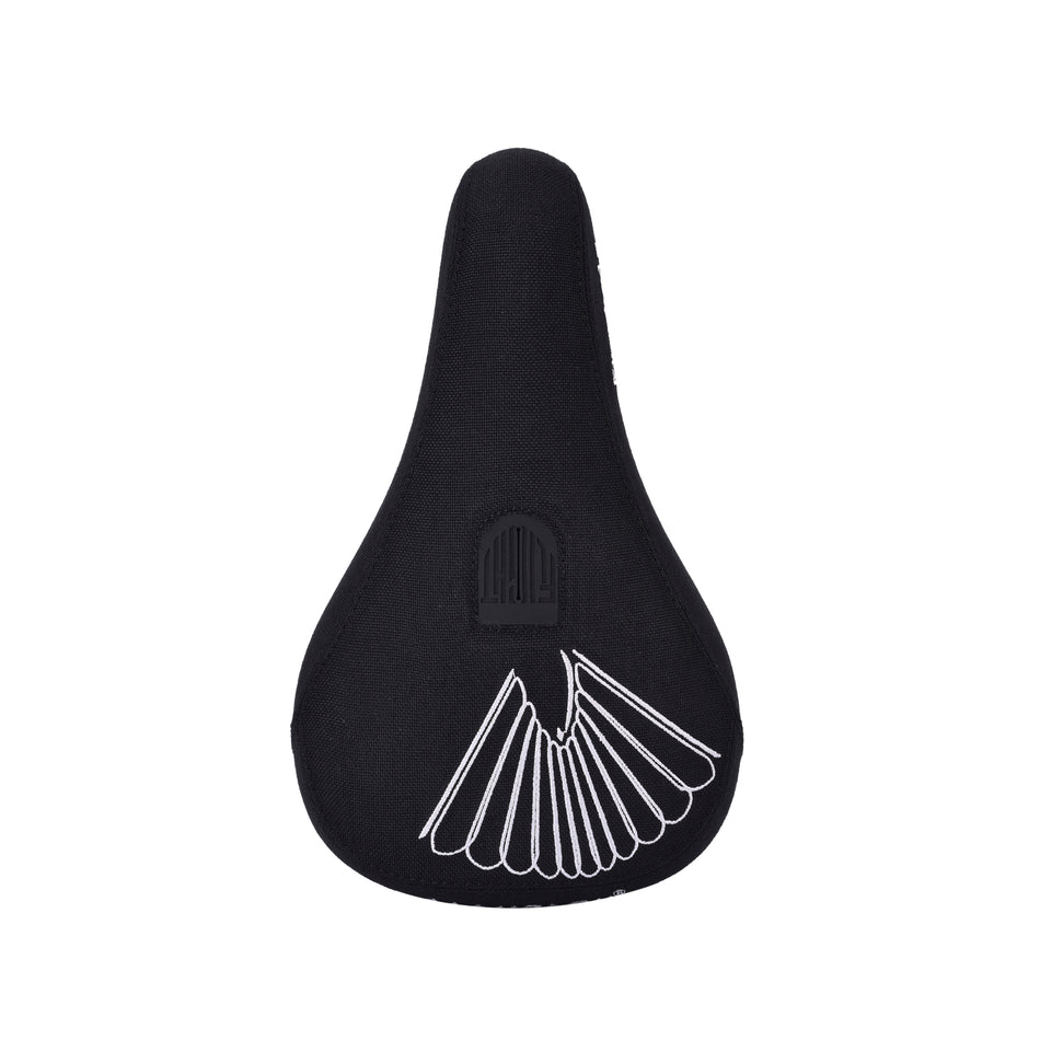 FLIGHT e1a PIVOTAL SADDLE SEAT - Black & Silver Wing