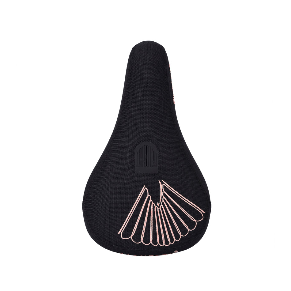 FLIGHT e1a PIVOTAL SADDLE SEAT - Black & Pink Wing